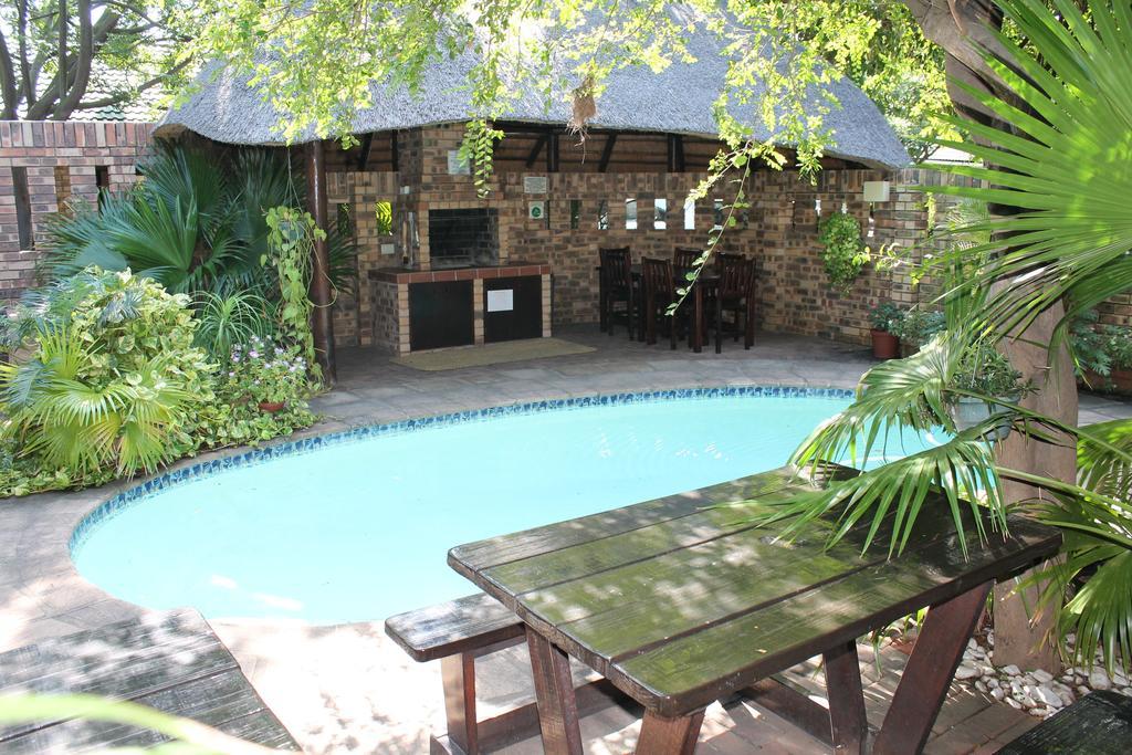 La Mer Lodge Richards Bay Exterior photo
