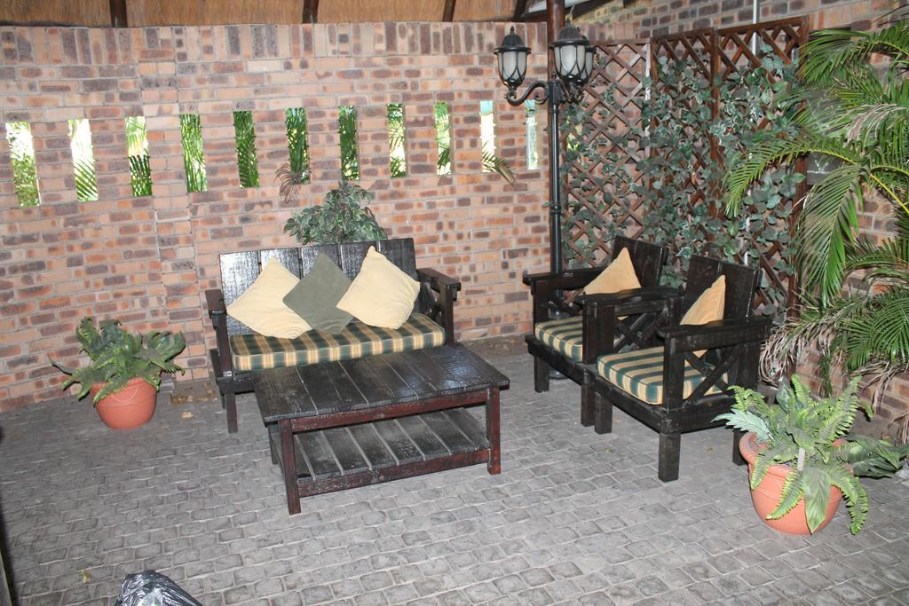 La Mer Lodge Richards Bay Exterior photo