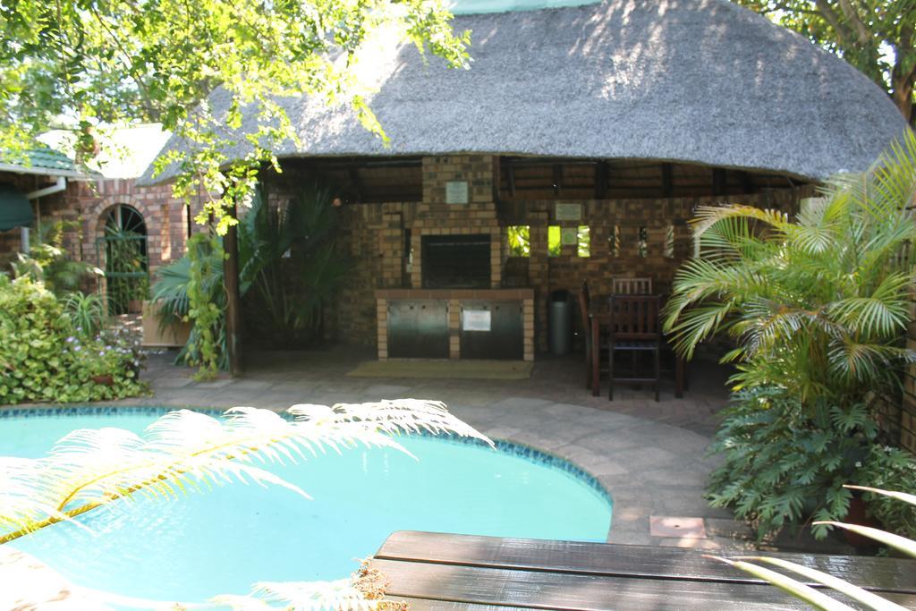 La Mer Lodge Richards Bay Exterior photo
